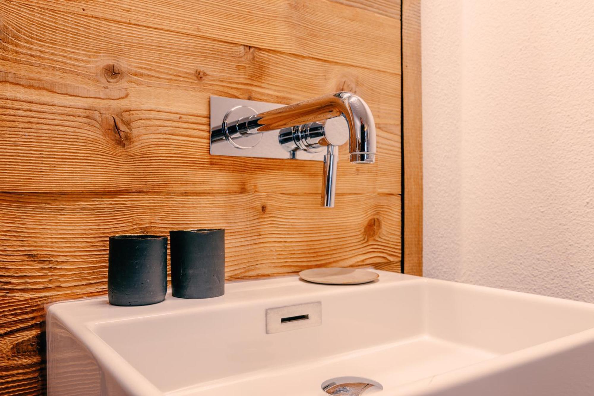 Haus Richard Falch - Inklusive Kostenloser Premium-Sommerkarte Sankt Anton am Arlberg Ngoại thất bức ảnh